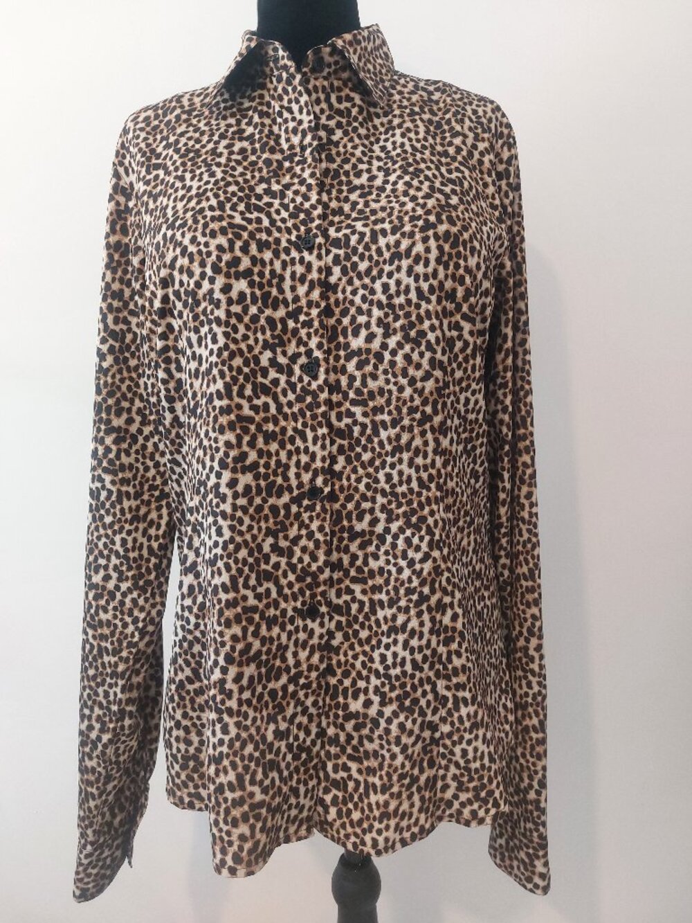 LEL Long Elegant Legs Leopard Animal Print Button Down Shirt L (Tall)